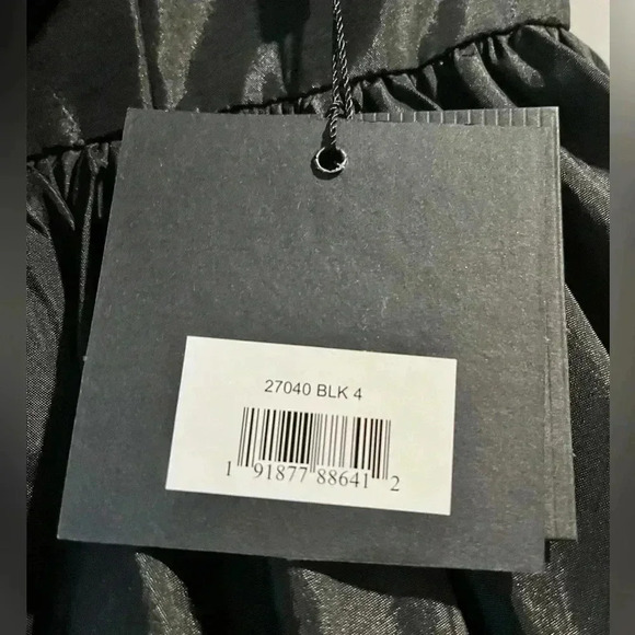 NWT Mac Duggal Spaghetti Strap Center Bow Balloon Mini Dress in Black Size 4 - Picture 9 of 10